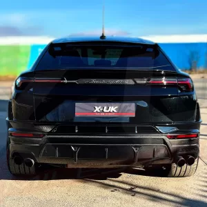 Lamborghini Urus 2018+ to Performante style full body kit